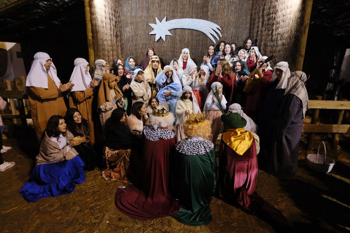 Belén viviente del Mercado Medieval y Navideño de Gines Belén viviente del Mercado Medieval y Navideño de Gines